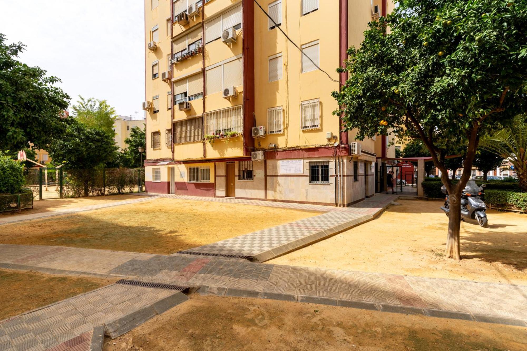 Apartamento Whitey House In Triana Sevilla Exterior foto