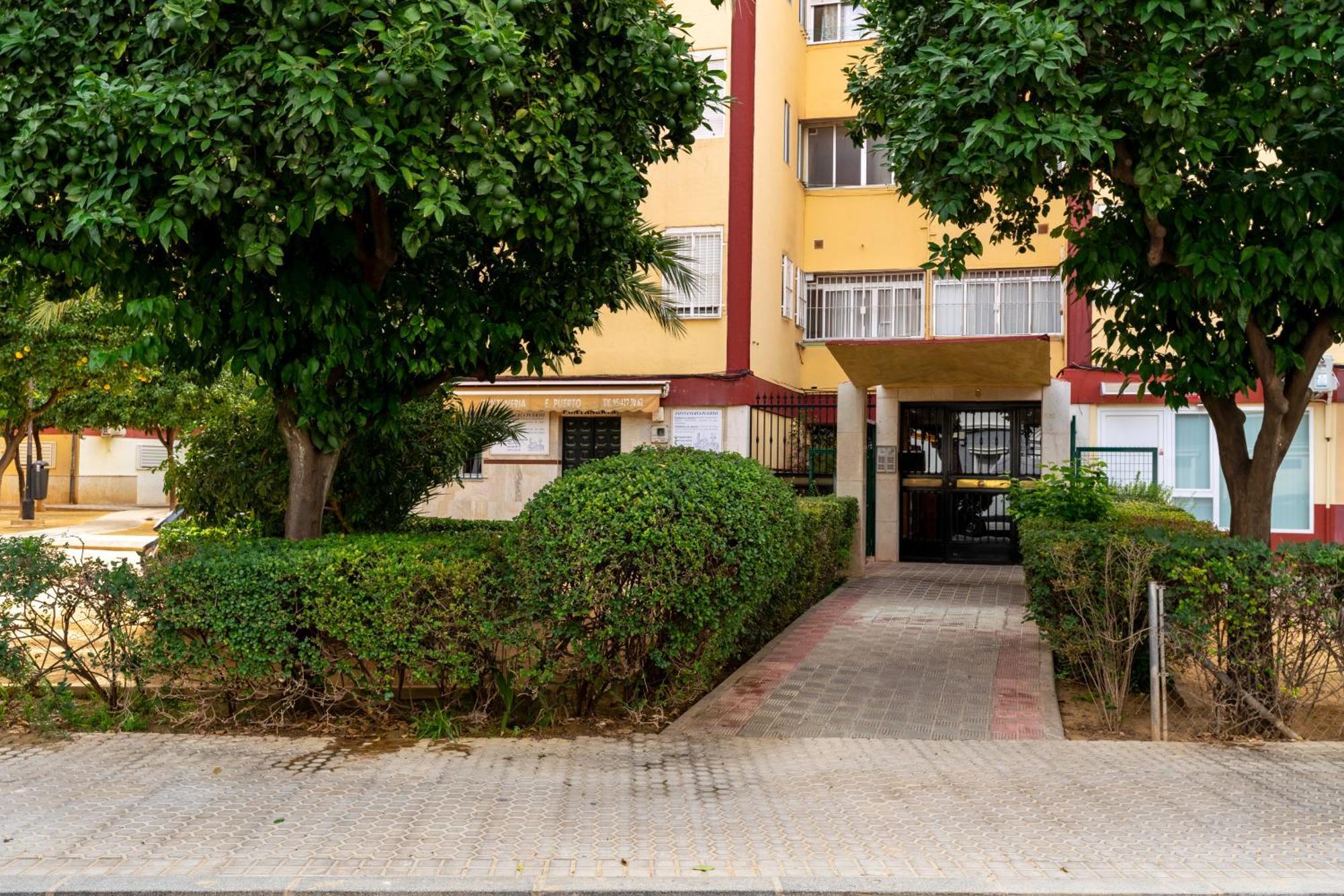 Apartamento Whitey House In Triana Sevilla Exterior foto